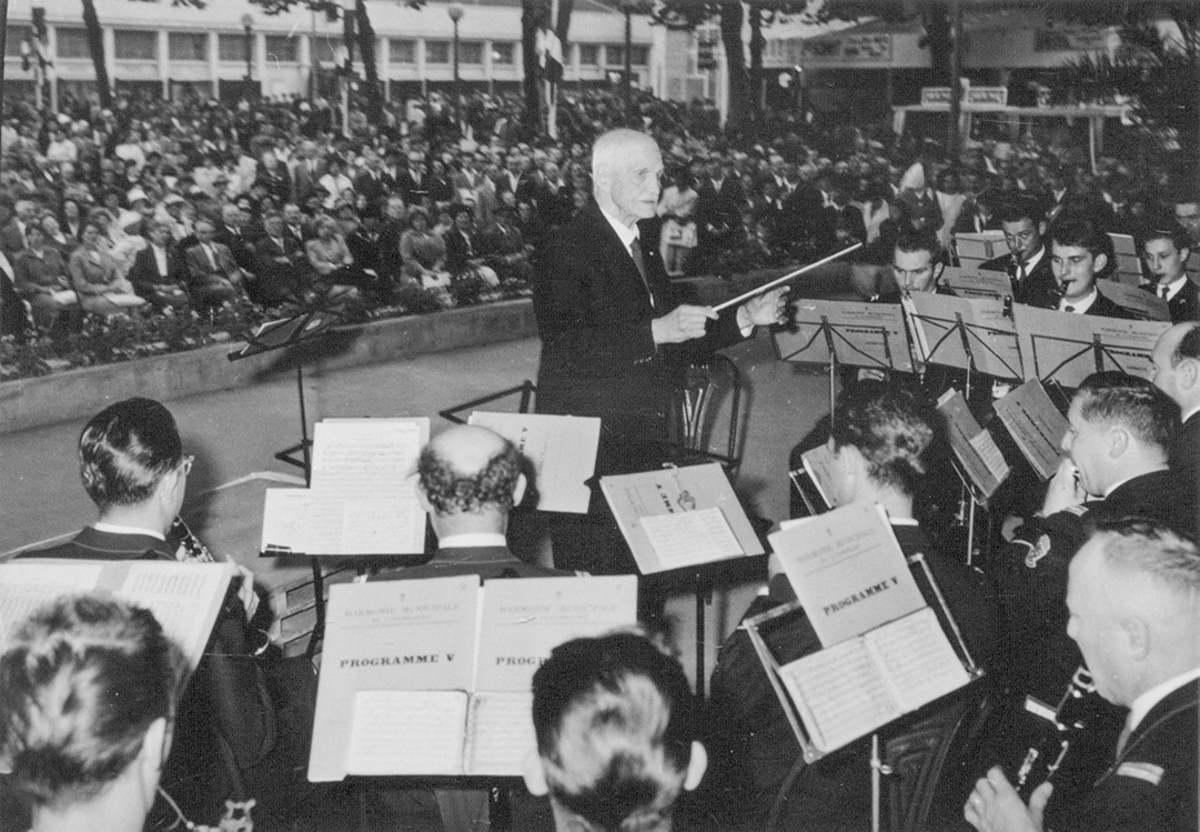 Pol Albrecht dirigiert die Harmonie municipale in Metz 1961. Quelle: Privatbesitz. 